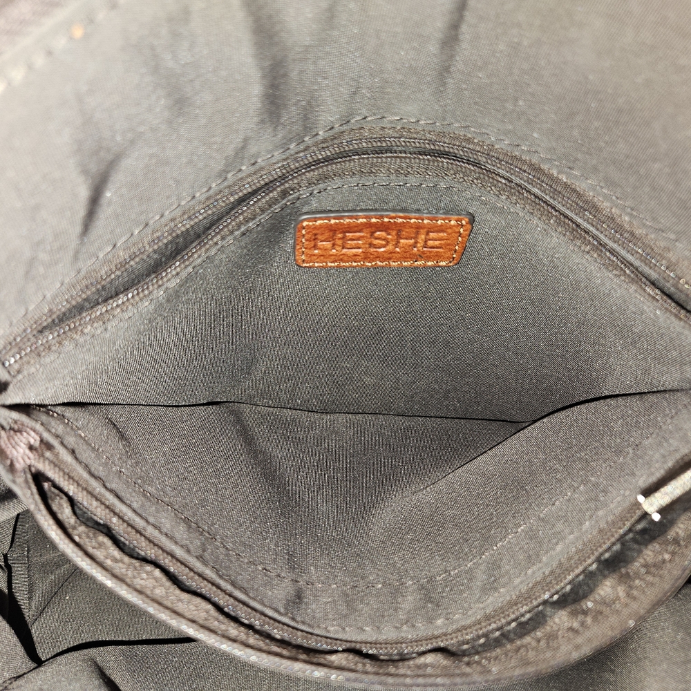 Cogna Leather Purse - Picture 13 of 16
